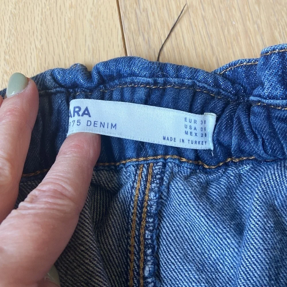 Zara Baggy Paperbag jeans with front patch pockets size 6, EUC